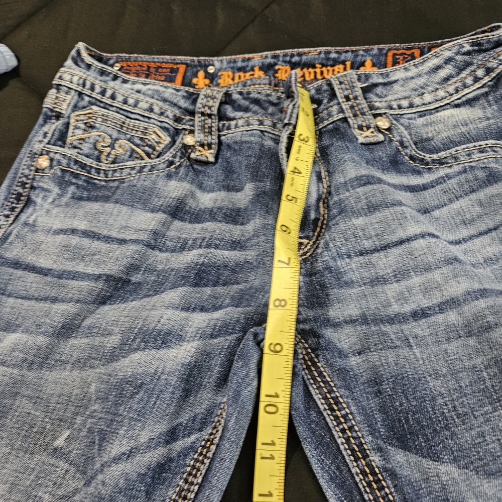 Rock Revivals Size 32